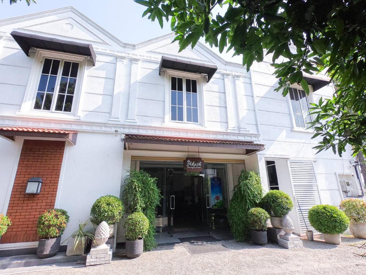 Akash By Dbi Hotel Gampaha Exterior photo