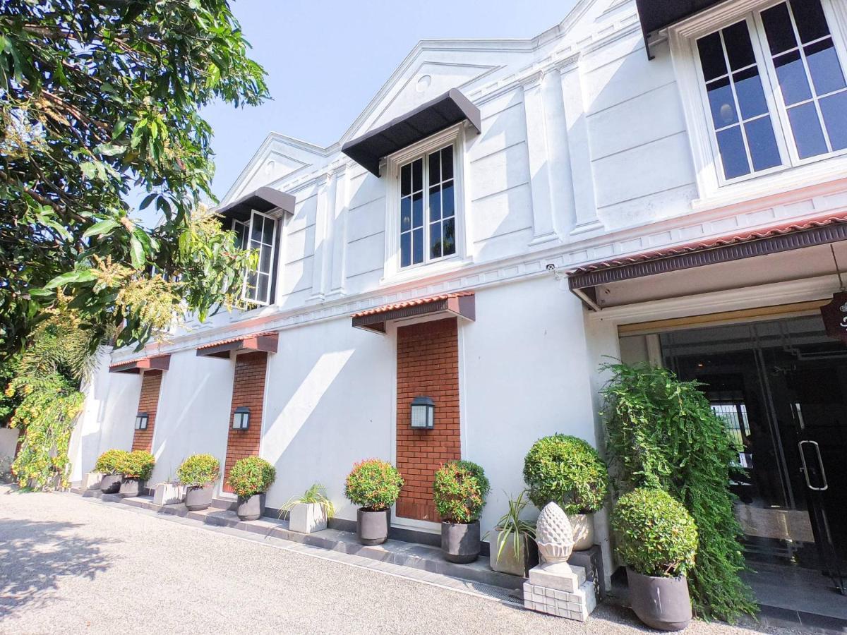 Akash By Dbi Hotel Gampaha Exterior photo